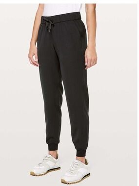 Lululemon Womens On the Fly Jogger Pants Woven Black Size 12 Active Performance